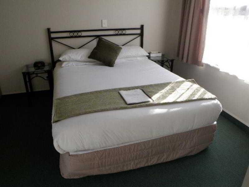 Durham Court Motor Inn Tauranga Exterior foto
